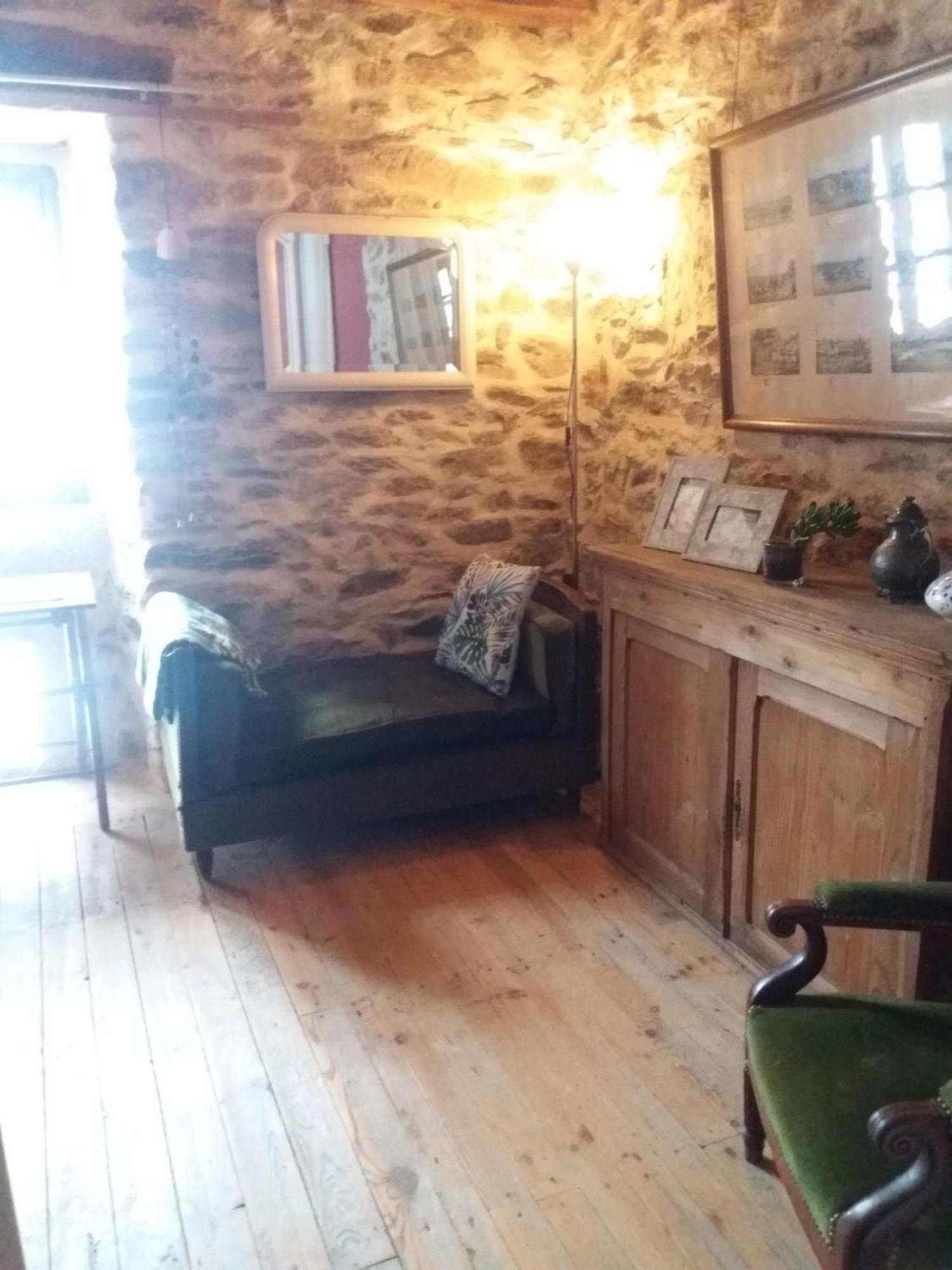 Domaine D'Angel-Berg Hotel Vezins-de-Levezou Szoba fotó